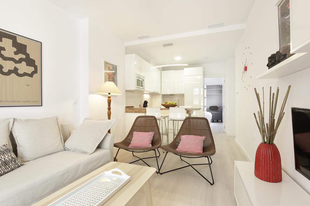 Hi Room - Smart Apartments - Ac Granada Esterno foto