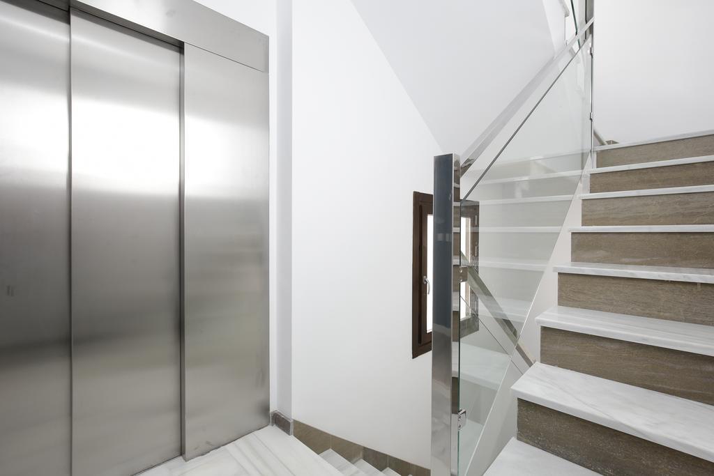 Hi Room - Smart Apartments - Ac Granada Esterno foto