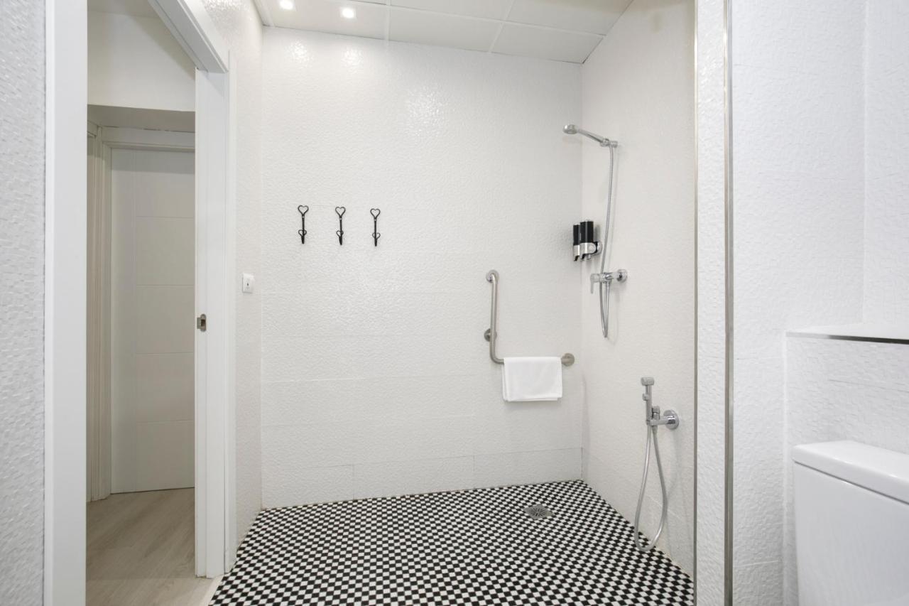 Hi Room - Smart Apartments - Ac Granada Esterno foto